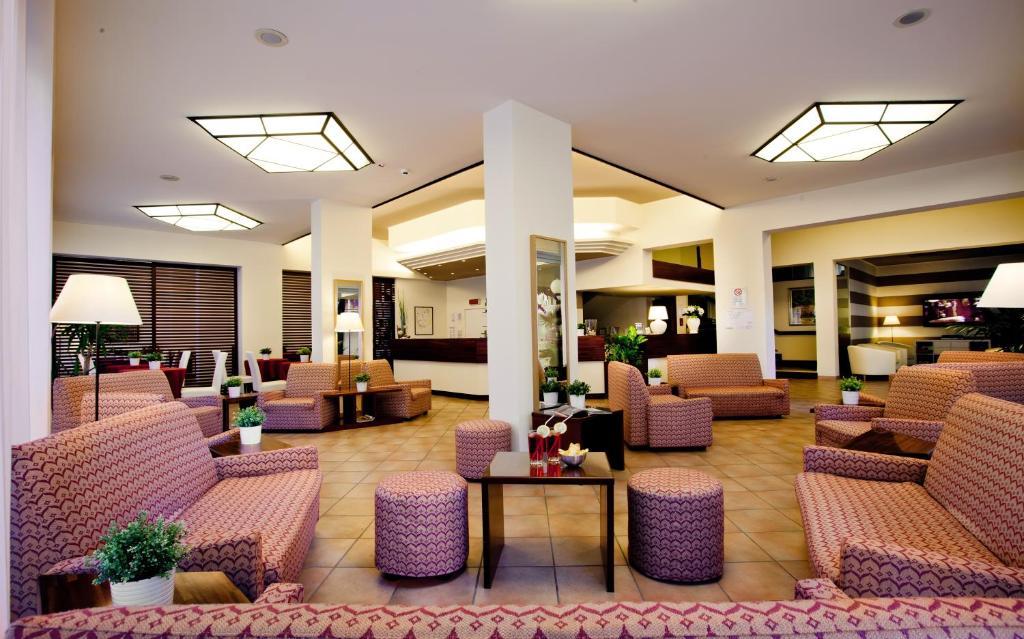 Hotel Esplanade Ріміні Екстер'єр фото